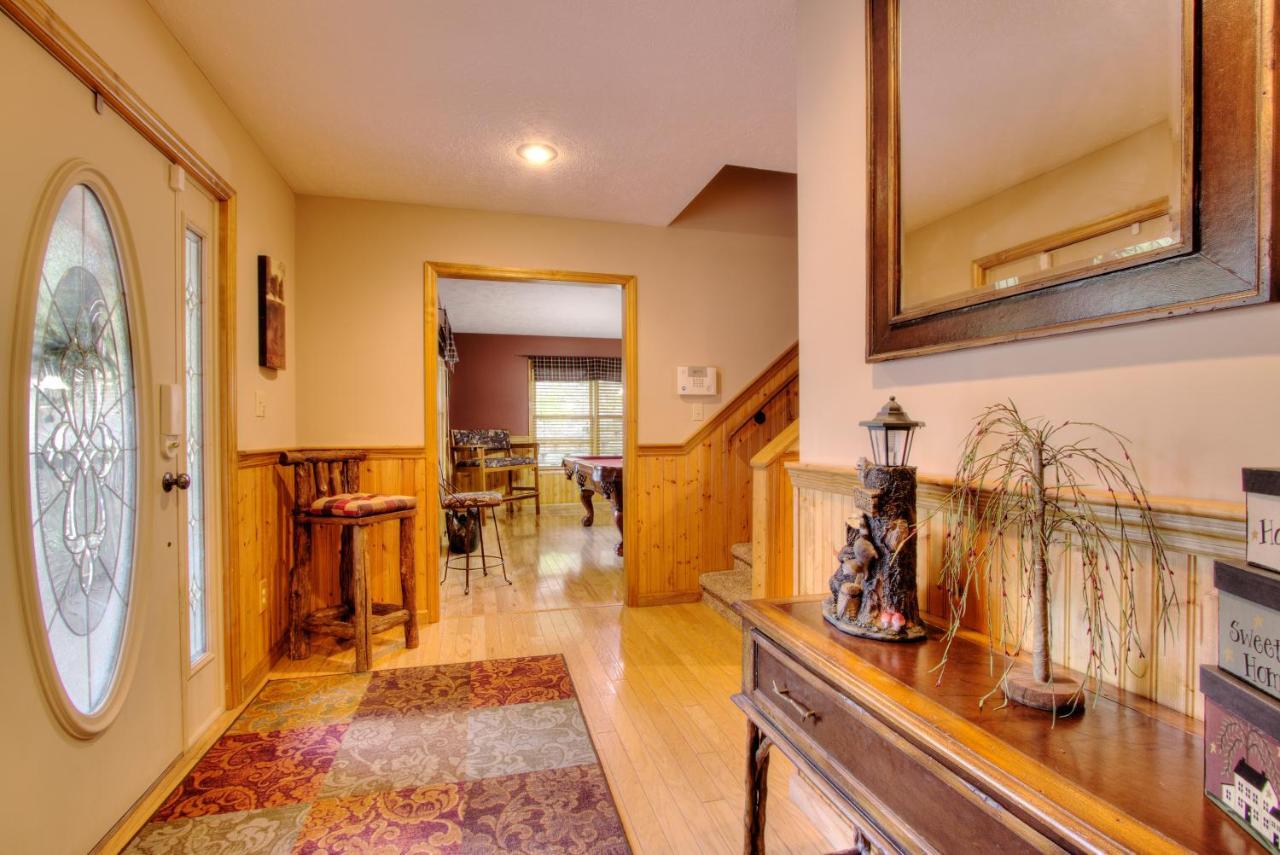 Gorgeous "Country Roads" By Honeybearcabins 4Br 4Ba, Next To Pool, Easy Drive, Main Strip Location! Pigeon Forge Exterior foto