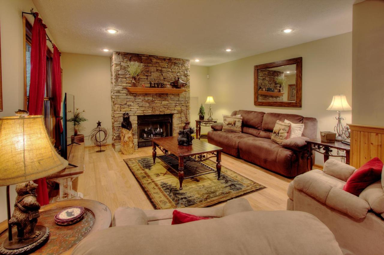 Gorgeous "Country Roads" By Honeybearcabins 4Br 4Ba, Next To Pool, Easy Drive, Main Strip Location! Pigeon Forge Exterior foto